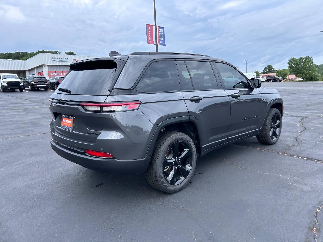 2025 Baltic Gray Metallic Clearcoat Jeep Grand Cherokee 4x4 4X4 SUV