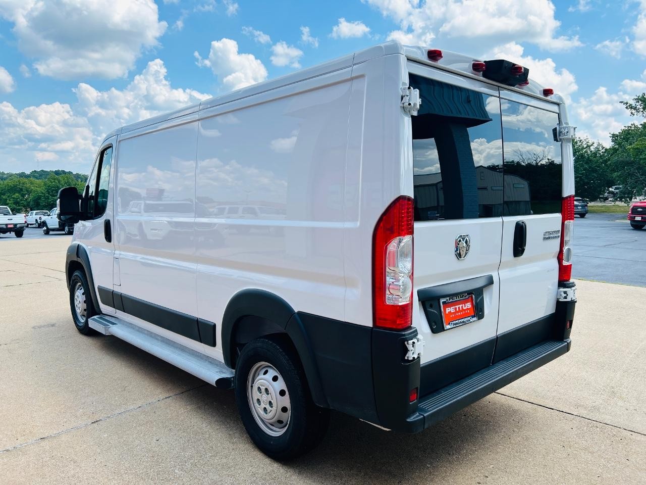 2023 Bright White Clearcoat Ram ProMaster Cargo Van Base 136 WB FWD Van