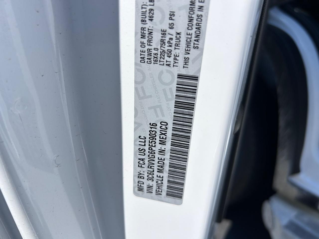 2023 Bright White Clearcoat Ram ProMaster Cargo Van Base 136 WB FWD Van