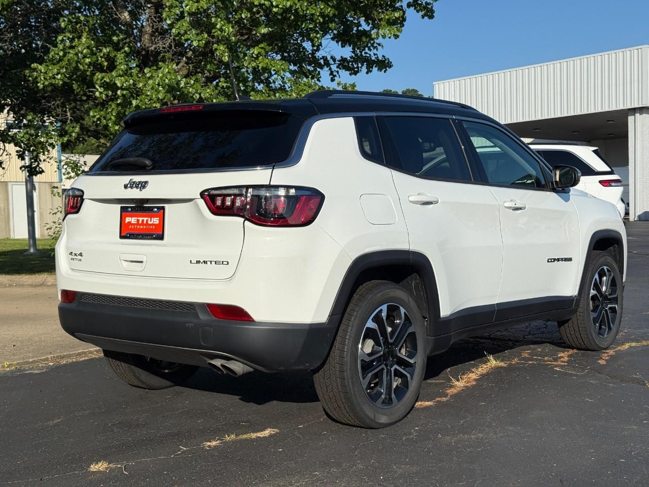 2022 Jeep Compass Limited photo 2