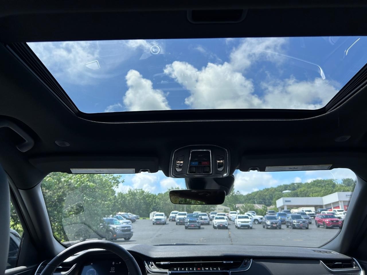 2025 Silver Zynith Jeep Grand Cherokee L Altitude X 4X4 SUV