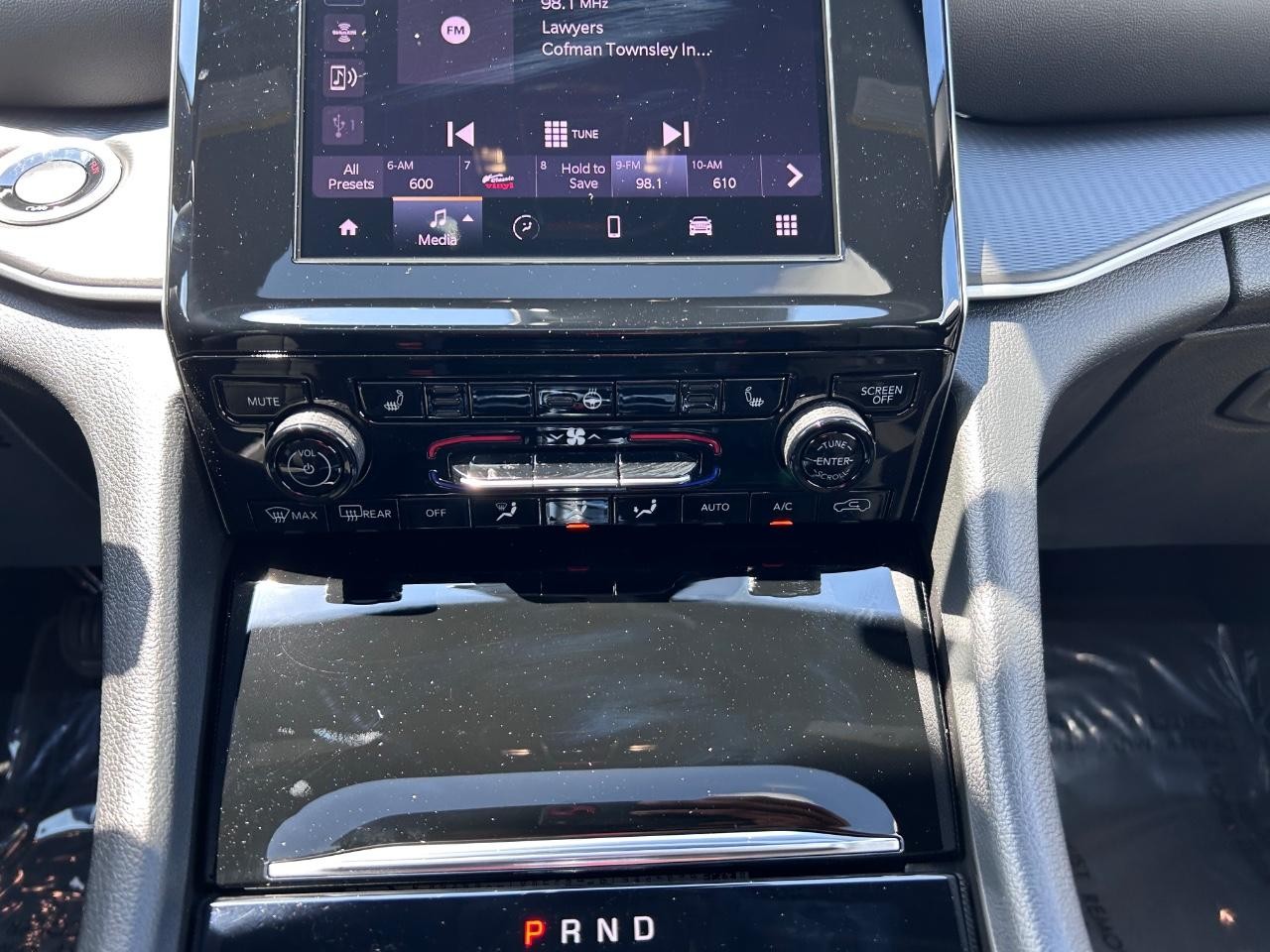 2025 Silver Zynith Jeep Grand Cherokee L Altitude X 4X4 SUV