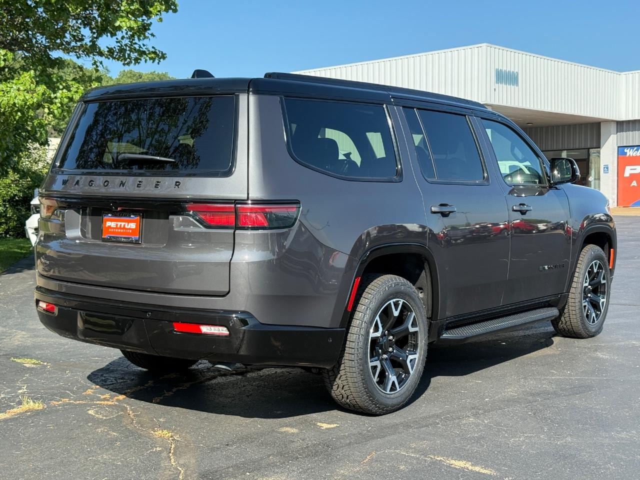2025 Baltic Gray Metallic Clearcoat Jeep Wagoneer Series II 4X4 SUV