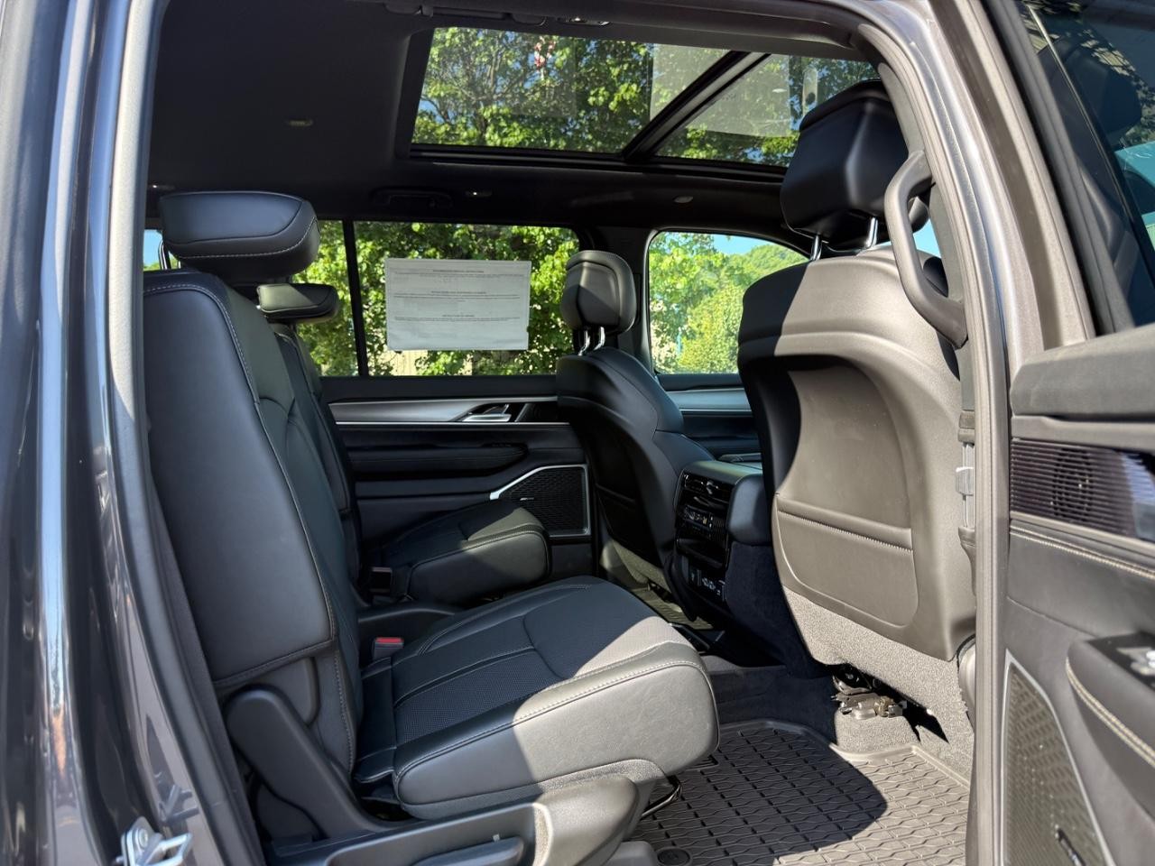 2025 Baltic Gray Metallic Clearcoat Jeep Wagoneer Series II 4X4 SUV