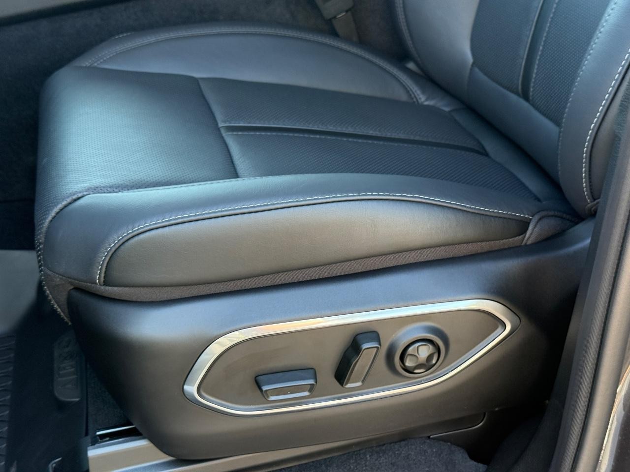 2025 Baltic Gray Metallic Clearcoat Jeep Wagoneer Series II 4X4 SUV