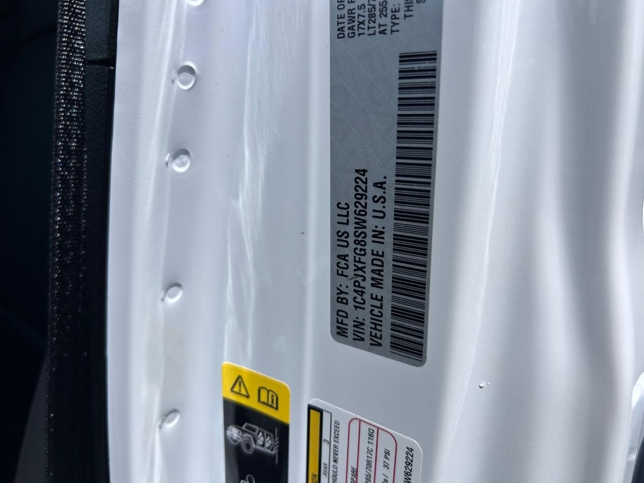 2025 Bright White Clearcoat Jeep Wrangler Rubicon 4X4 SUV