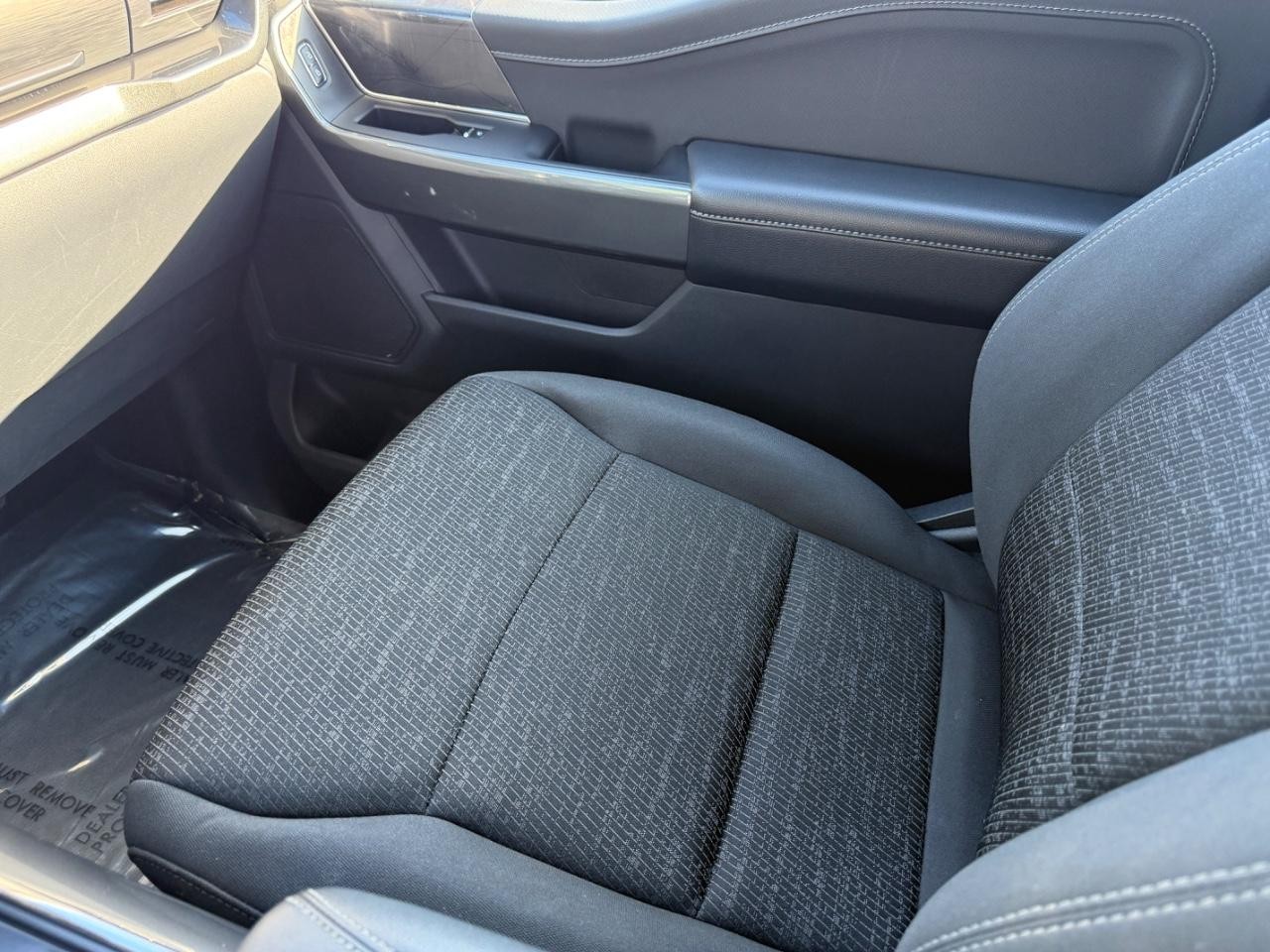2022 Oxford White Ford F-150 XLT 4X4 Truck