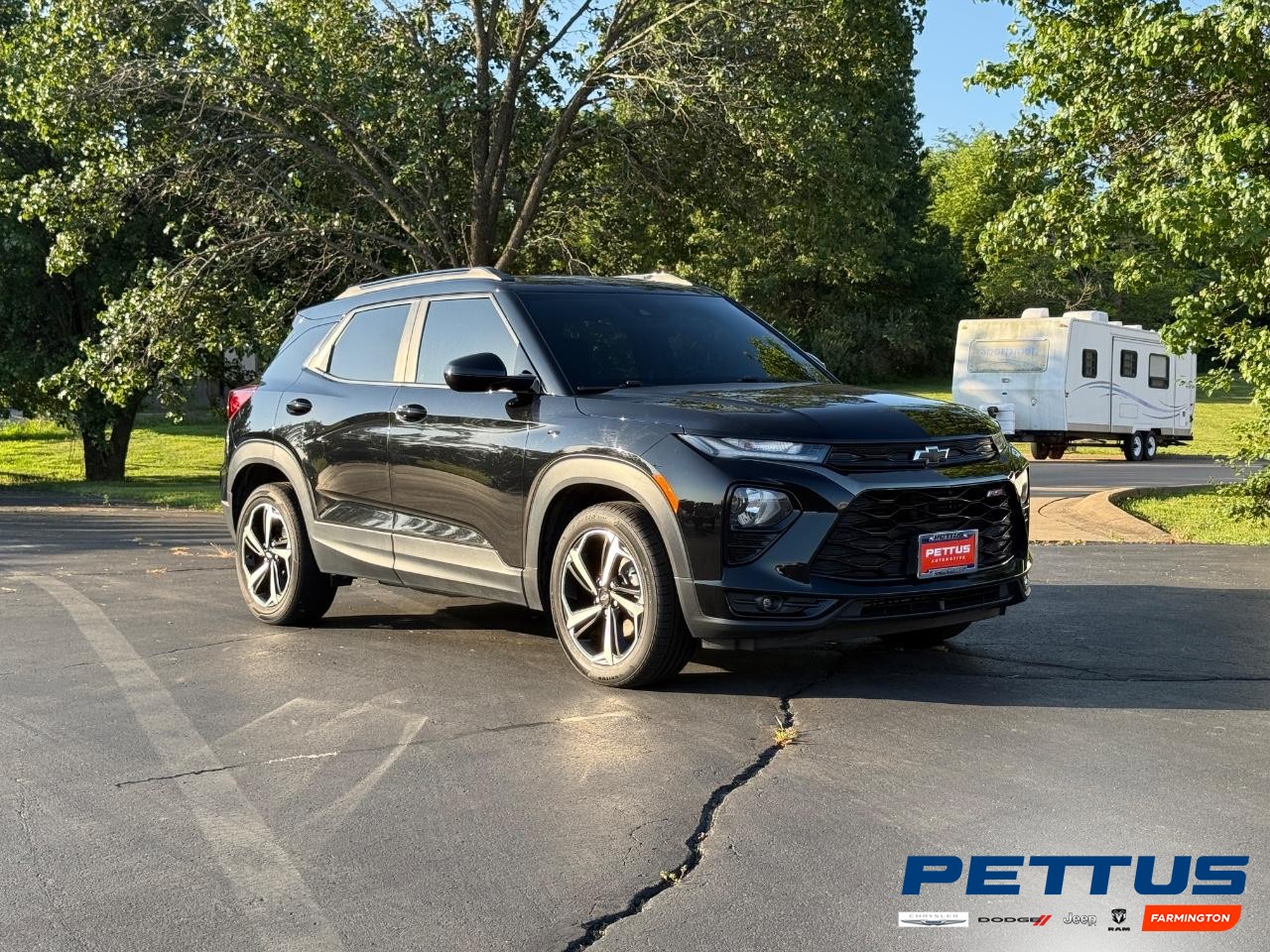 2022 Mosaic Black Metallic Chevrolet Trailblazer RS SUV