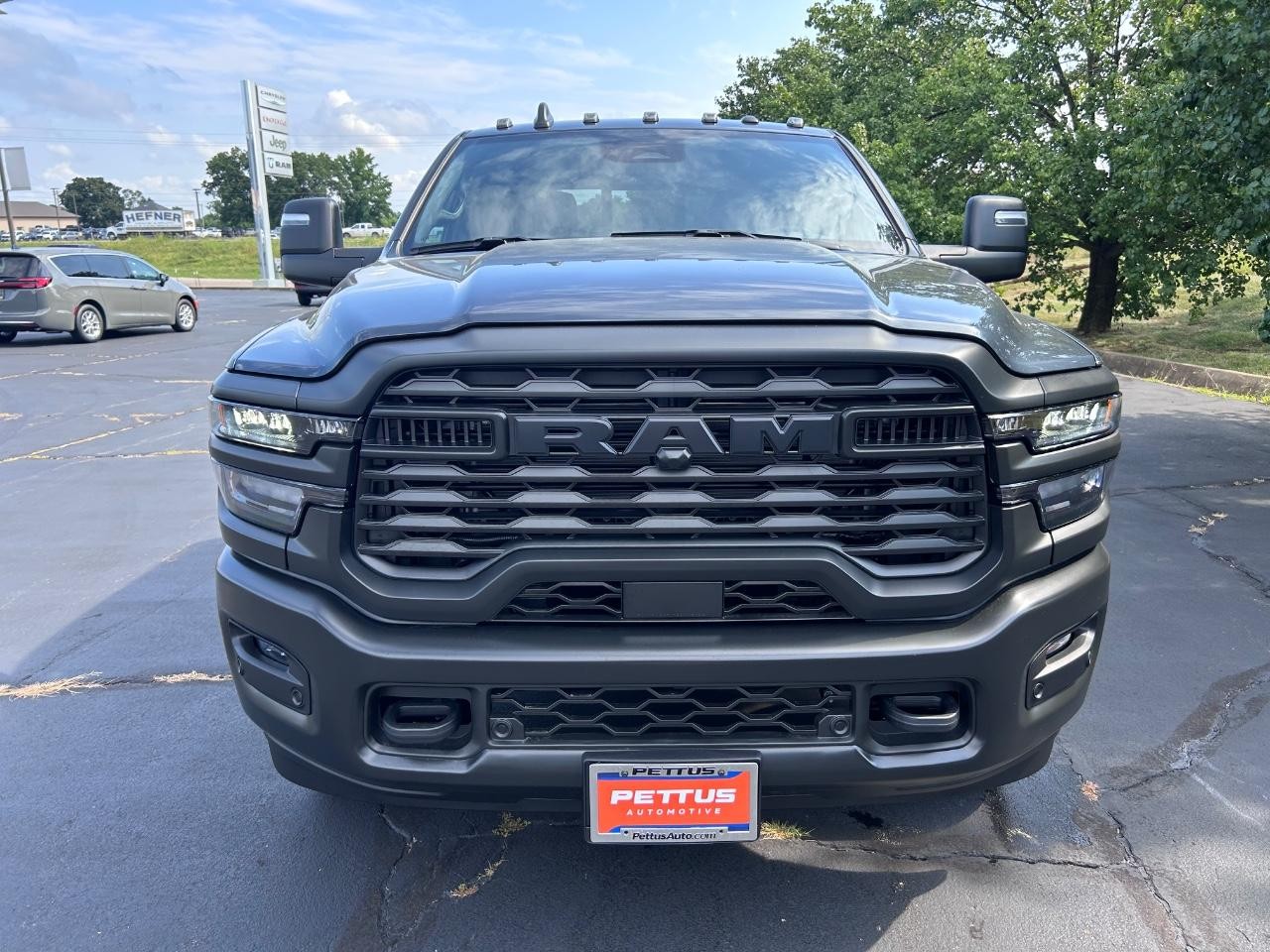 2025 Ram 2500 Tradesman photo 8