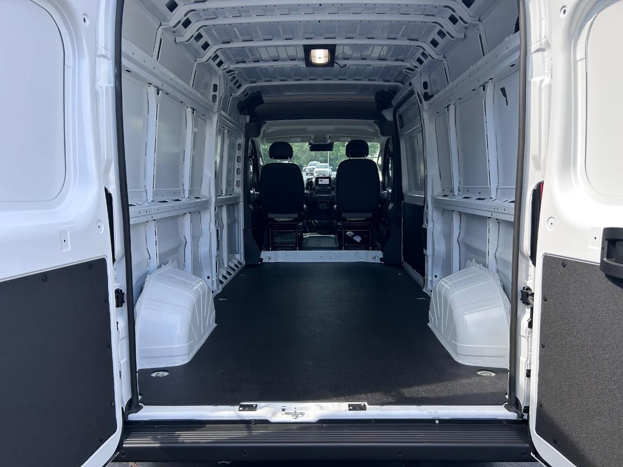 2025 Bright White Clearcoat Ram ProMaster Cargo Van High Roof FWD Van