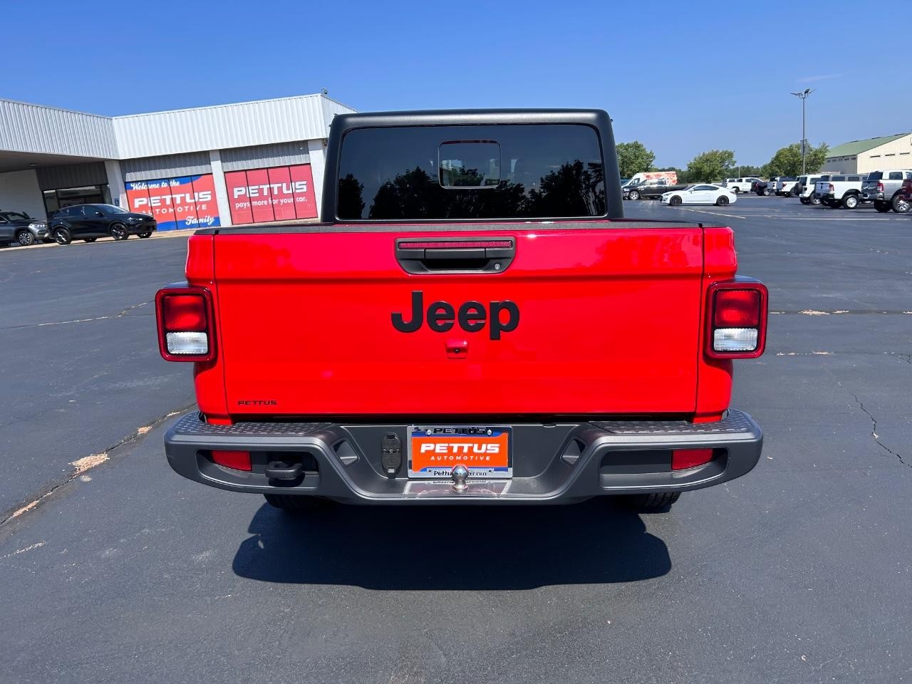 2024 Firecracker Red Clearcoat Jeep Gladiator Sport 4X4 Truck