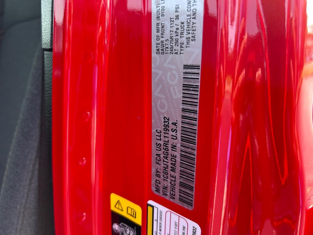 2024 Firecracker Red Clearcoat Jeep Gladiator Sport 4X4 Truck