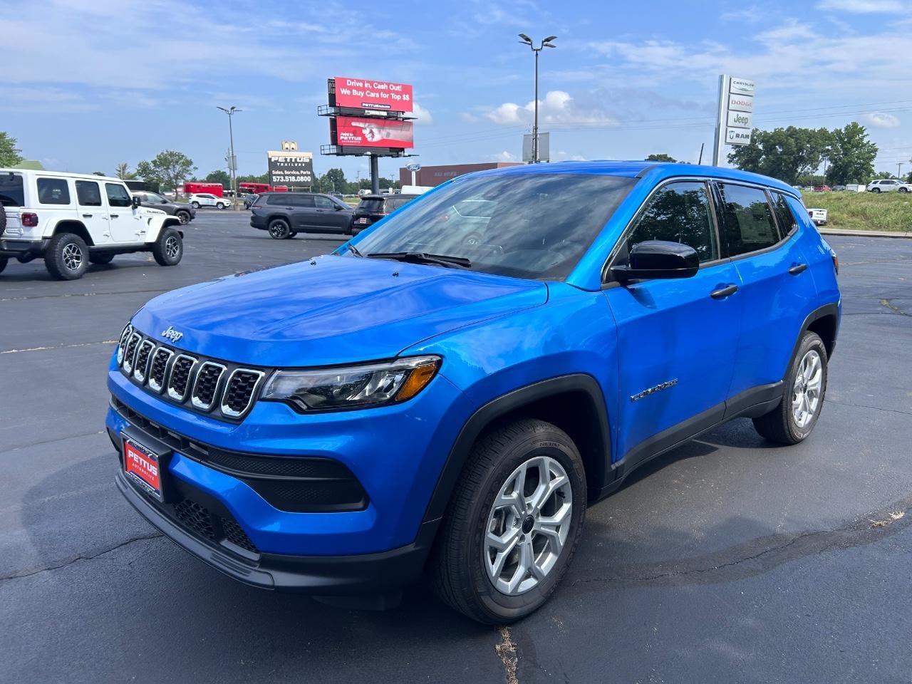 2025 Jeep Compass Sport photo 4