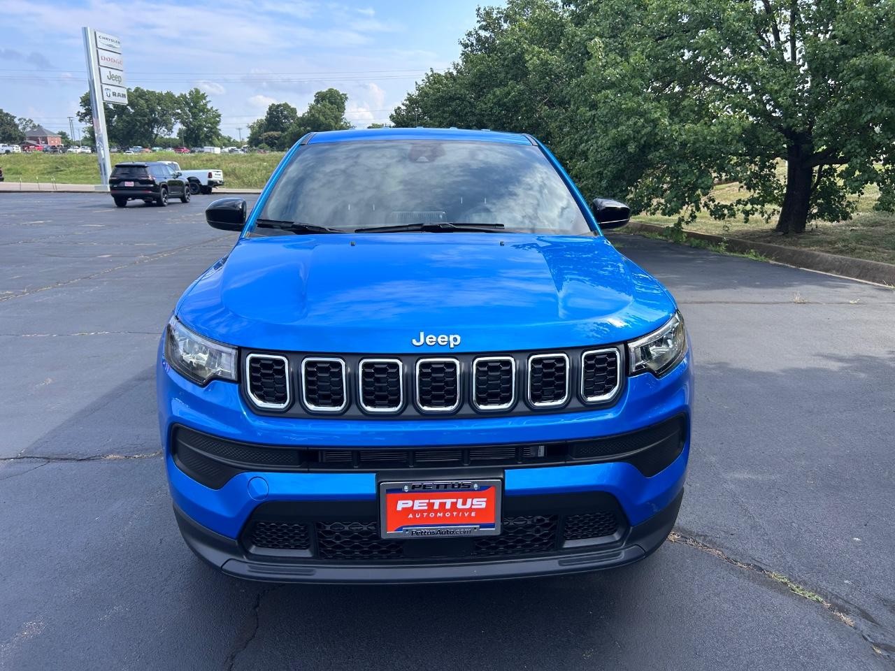 2025 Jeep Compass Sport photo 5