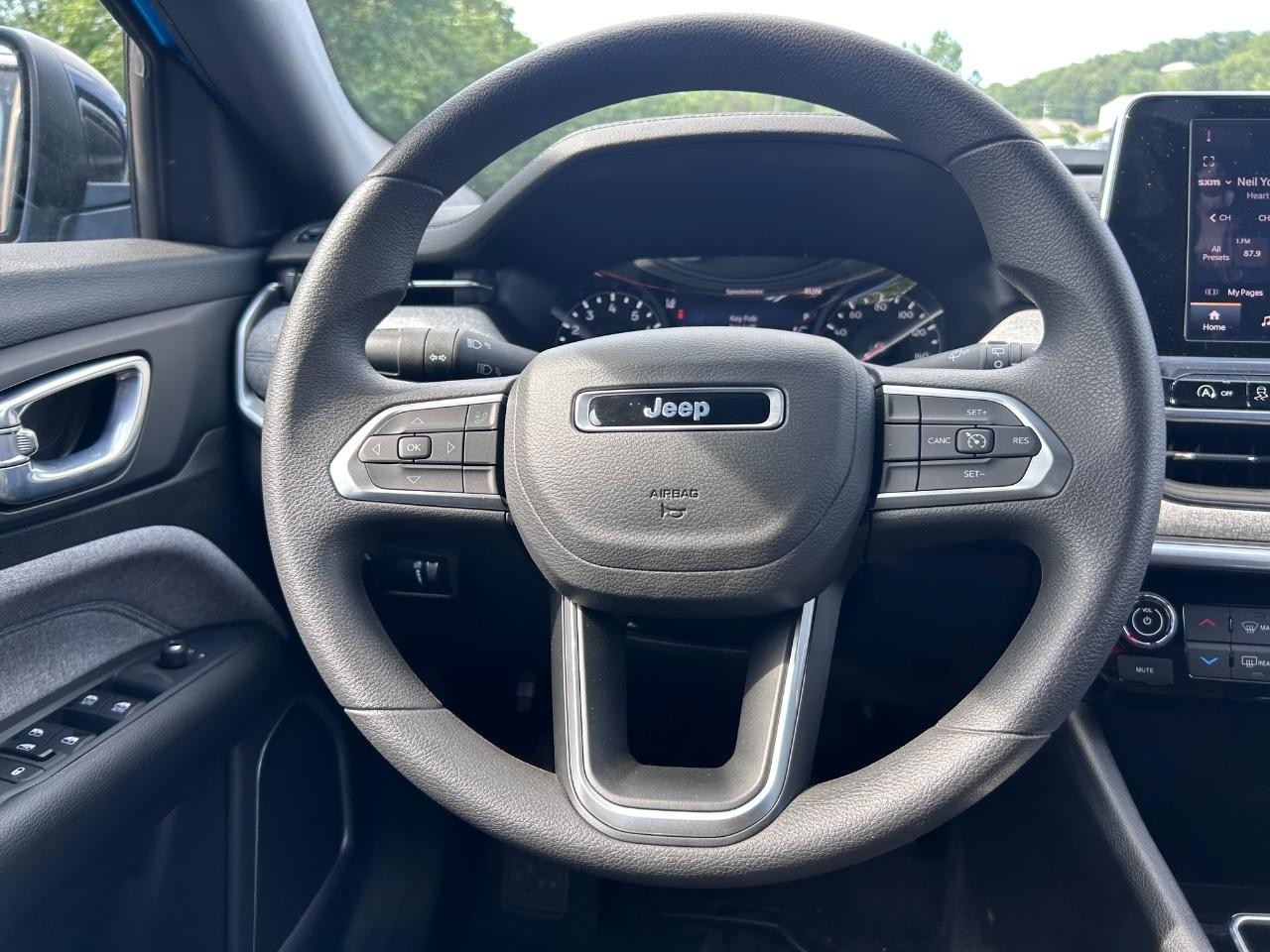 2025 Jeep Compass Sport photo 8
