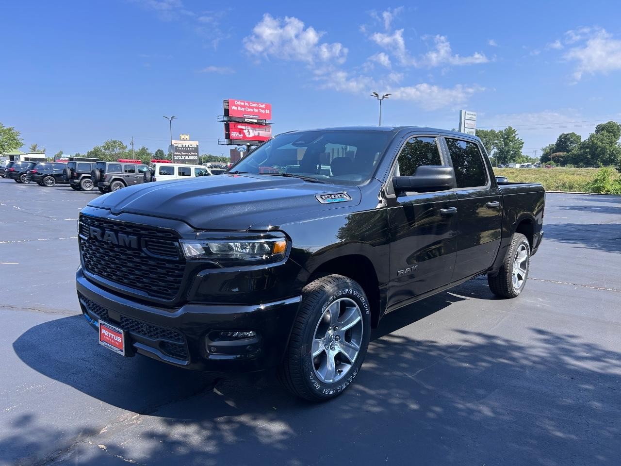 2025 Diamond Black Crystal Pearlcoat Ram 1500 Tradesman 4X4 Truck