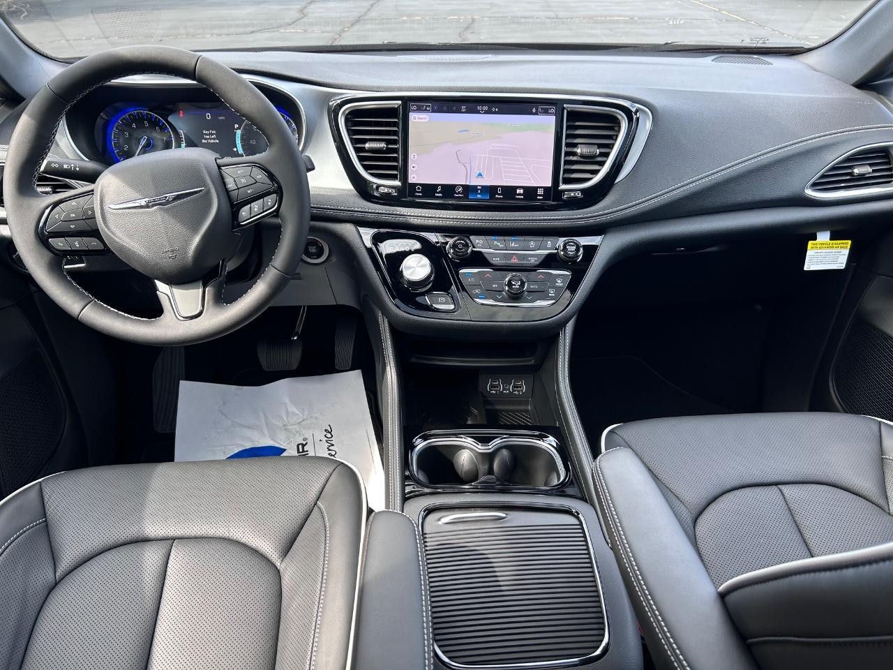 2025 Ceramic Gray Clearcoat Chrysler Pacifica Limited FWD Van