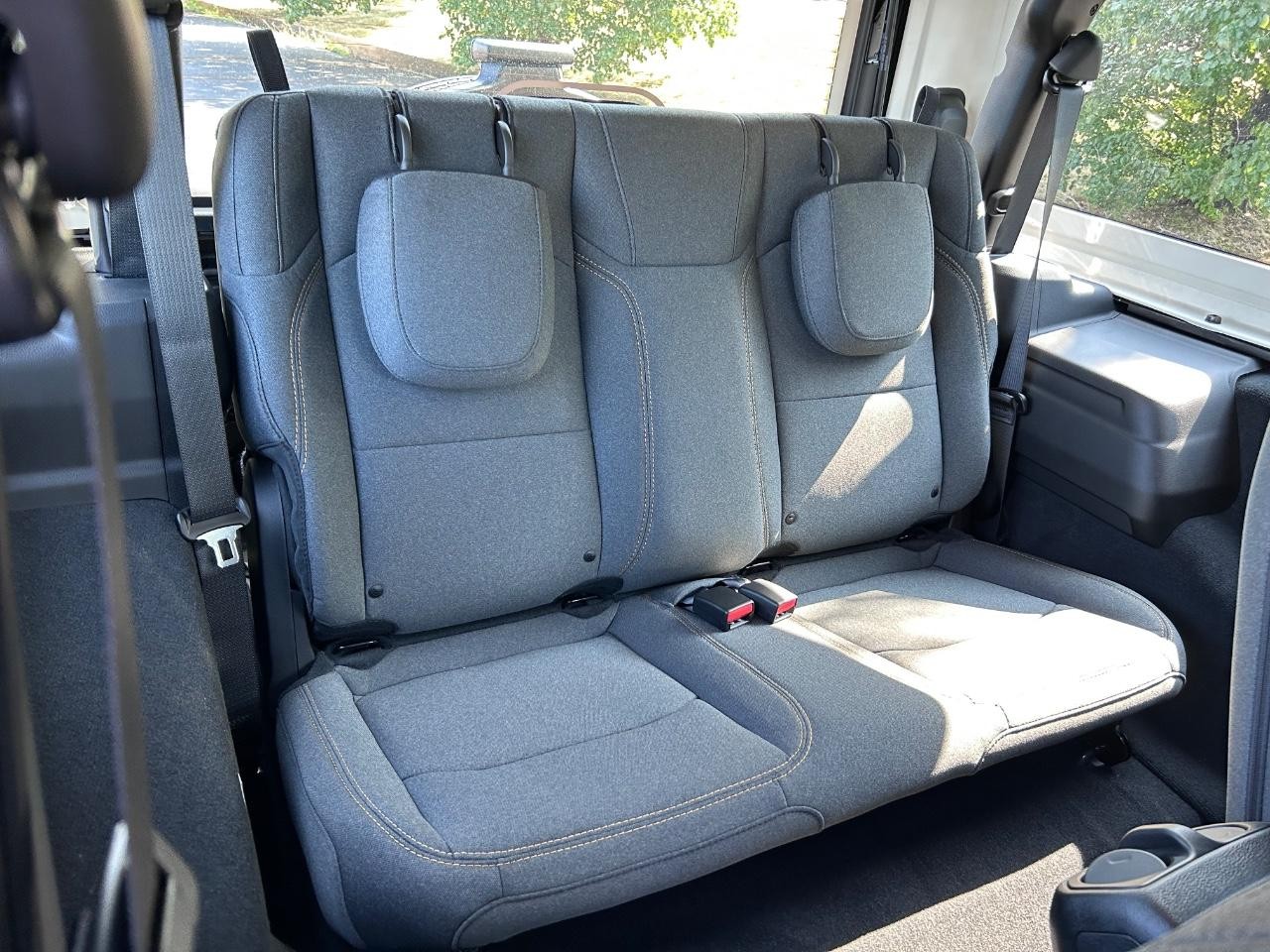 2025 Jeep Wrangler Sport photo 9