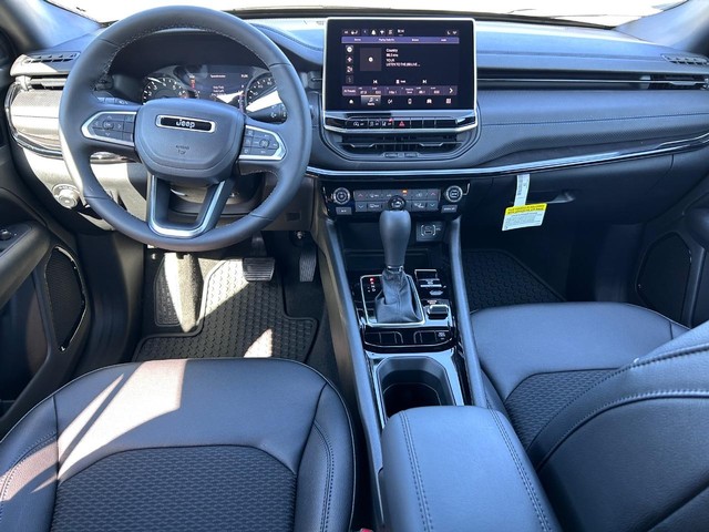 2026 Jeep Compass Altitude Special Edition - Photo 11