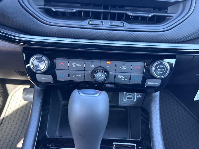 2026 Jeep Compass Altitude Special Edition - Photo 16