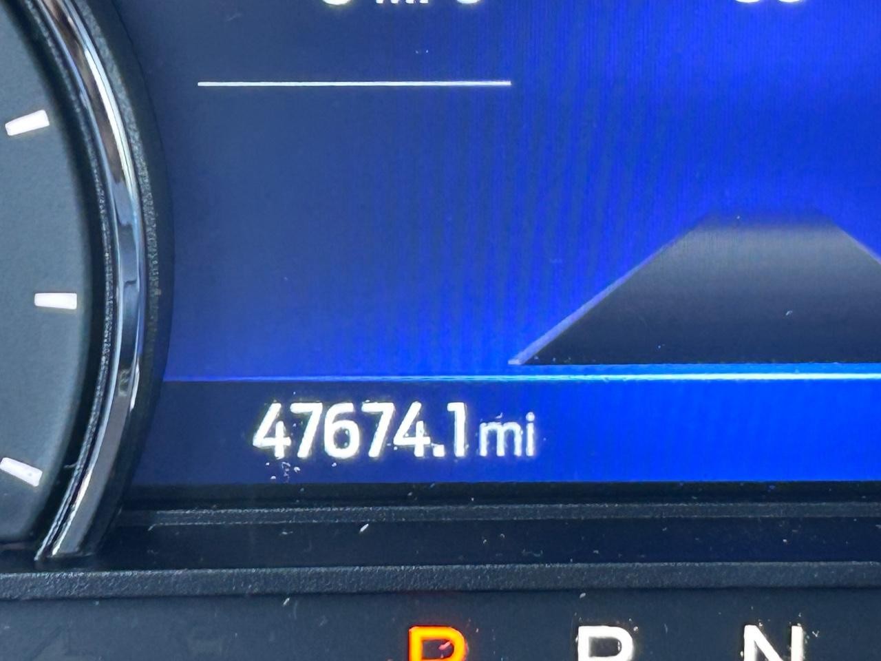 Ford Escape Hybrid Vehicle Full-screen Gallery Image 21