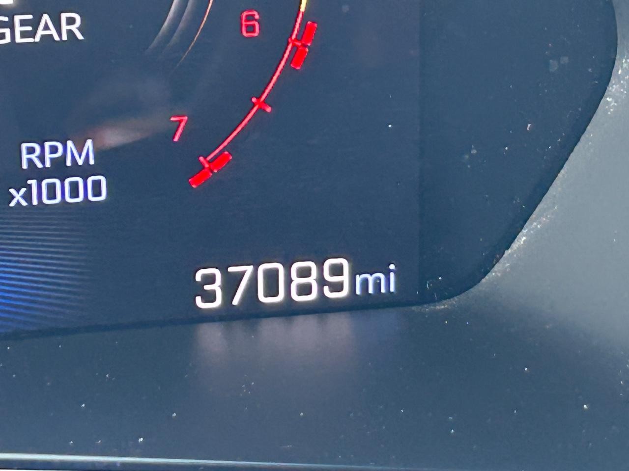 Chevrolet Colorado Vehicle Full-screen Gallery Image 20