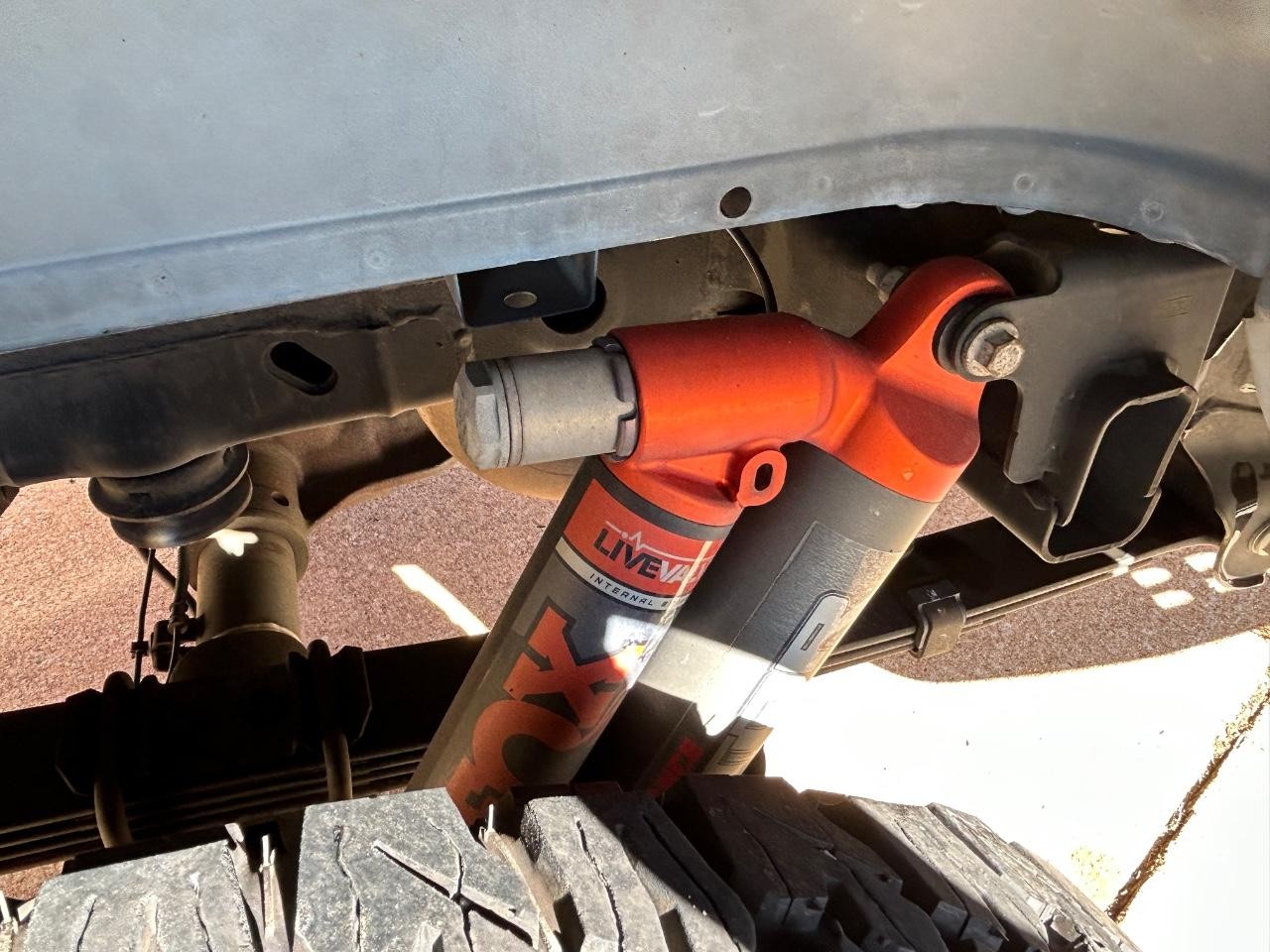 Ford F-150 Vehicle Full-screen Gallery Image 09