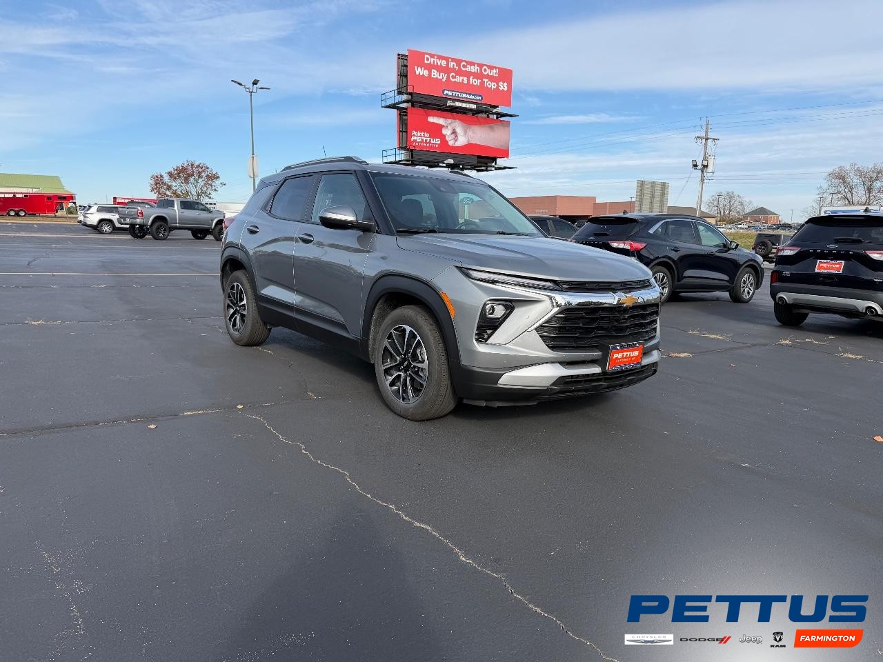 Chevrolet TrailBlazer Vehicle Full-screen Gallery Image 01