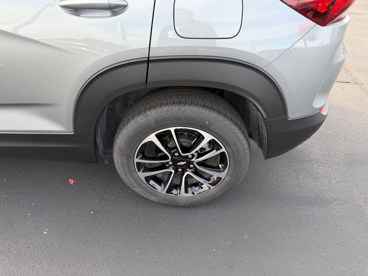 Chevrolet TrailBlazer Vehicle Full-screen Gallery Image 06