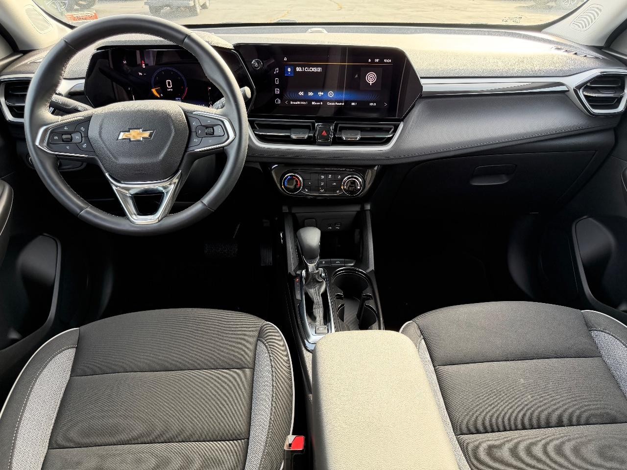 Chevrolet TrailBlazer Vehicle Full-screen Gallery Image 10