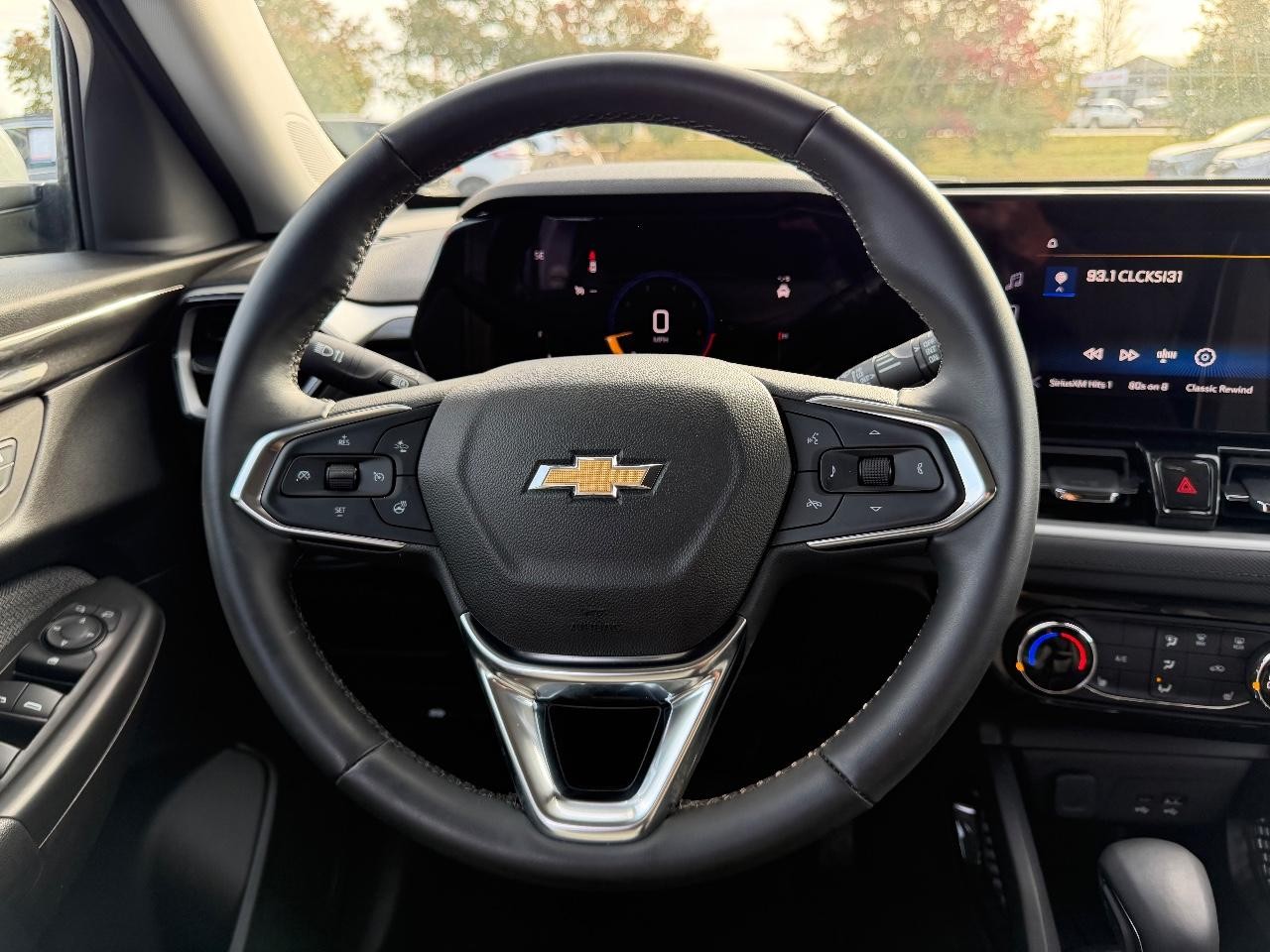 Chevrolet TrailBlazer Vehicle Full-screen Gallery Image 11