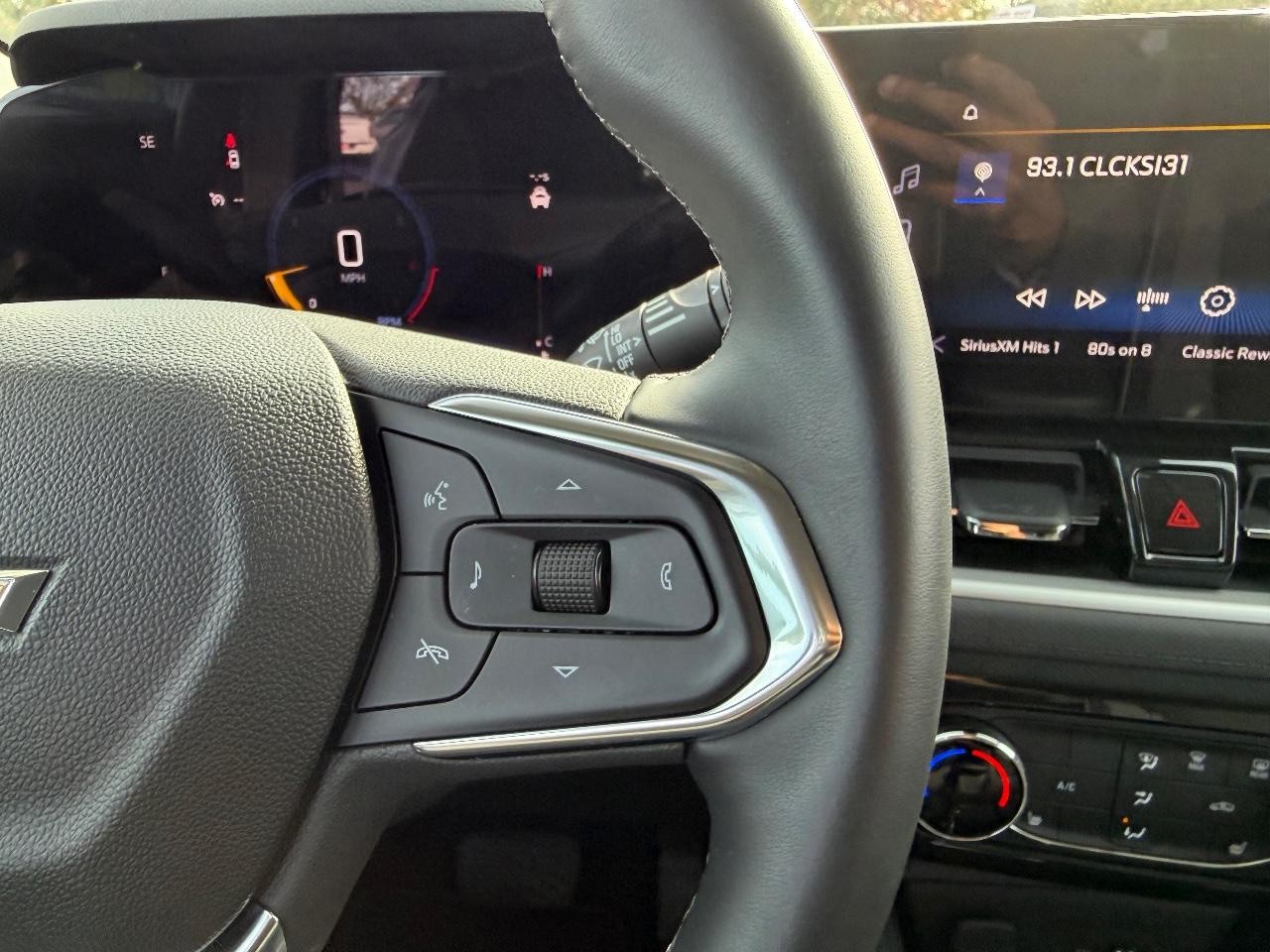 Chevrolet TrailBlazer Vehicle Full-screen Gallery Image 13