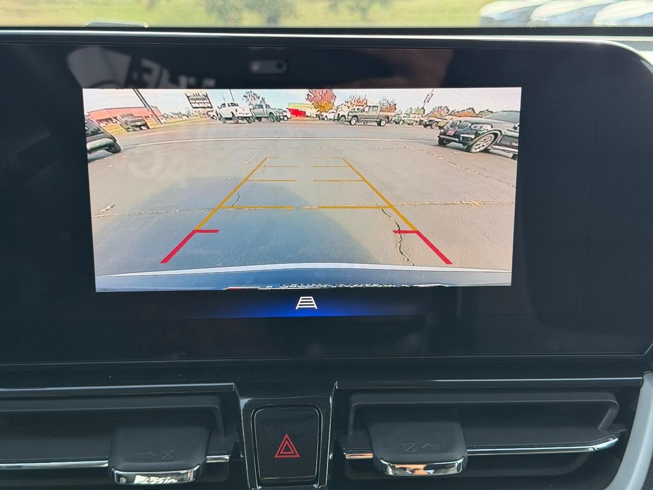 Chevrolet TrailBlazer Vehicle Full-screen Gallery Image 21