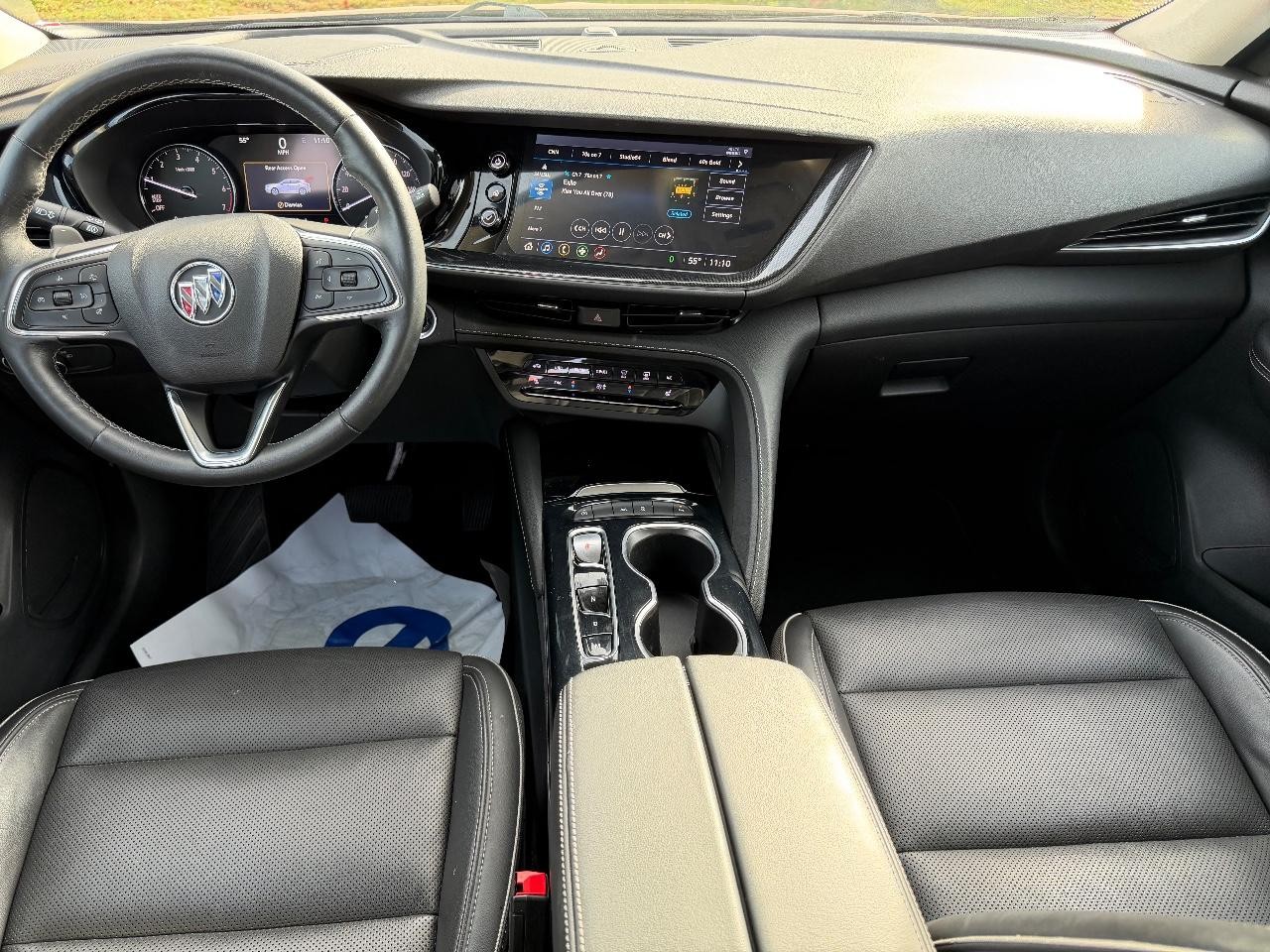 Buick Envision Vehicle Full-screen Gallery Image 11