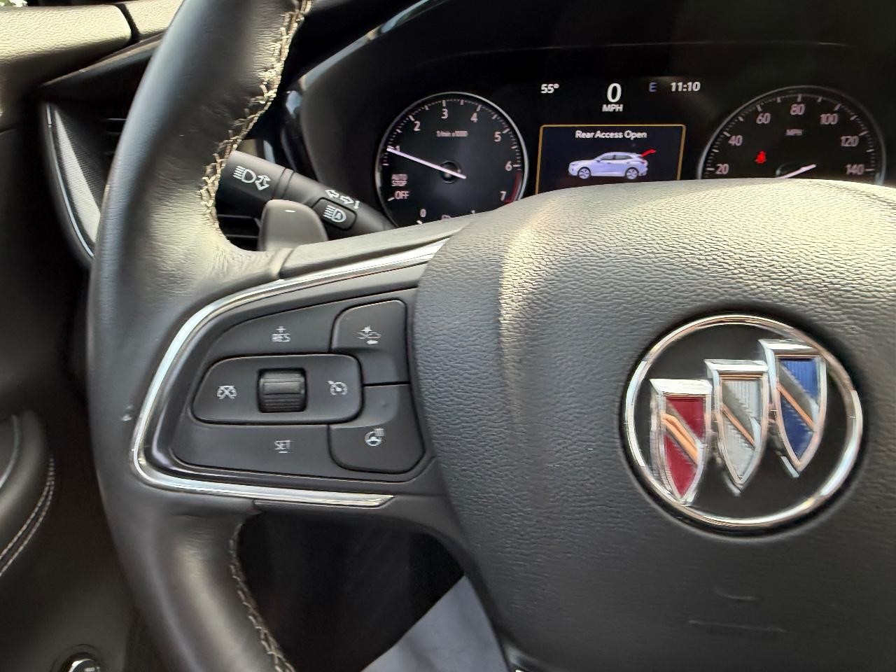 Buick Envision Vehicle Full-screen Gallery Image 13