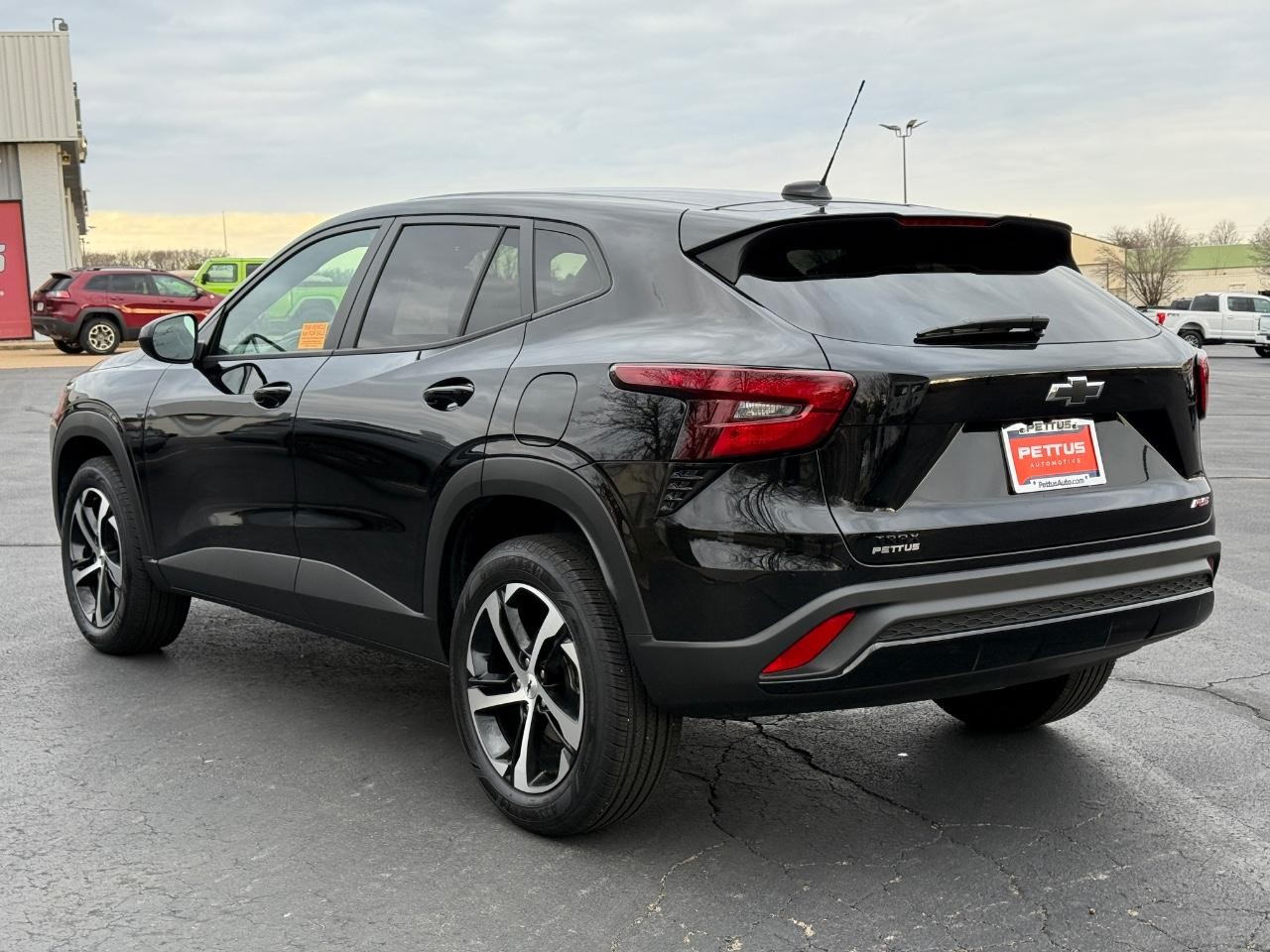 Chevrolet Trax Vehicle Full-screen Gallery Image 05