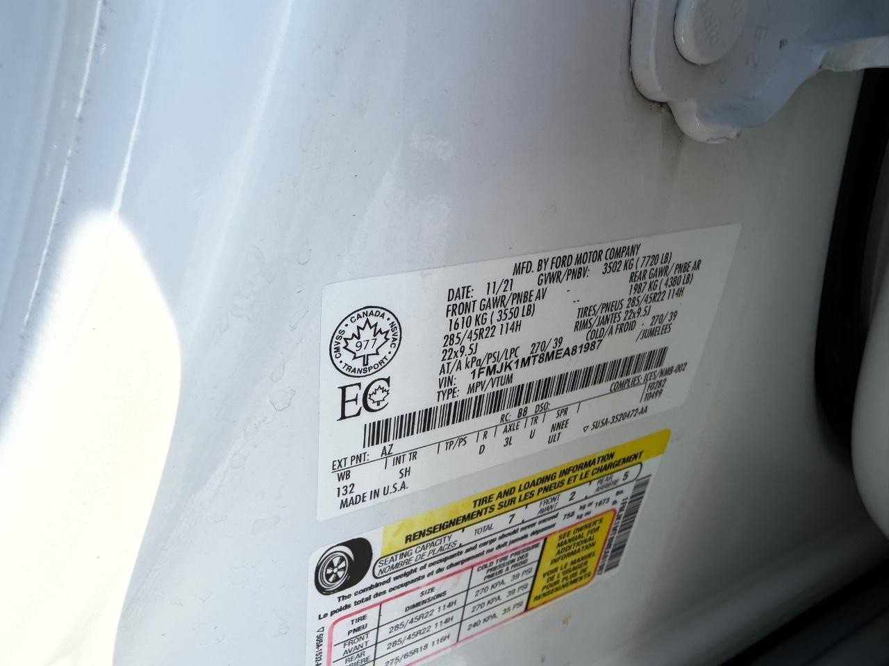 Ford Expedition Max Vehicle Full-screen Gallery Image 28