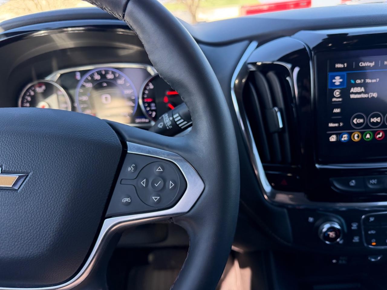 Chevrolet Traverse Vehicle Full-screen Gallery Image 16