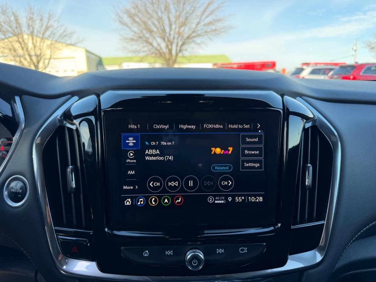 Chevrolet Traverse Vehicle Full-screen Gallery Image 17