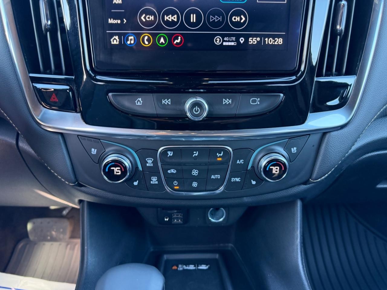 Chevrolet Traverse Vehicle Full-screen Gallery Image 18