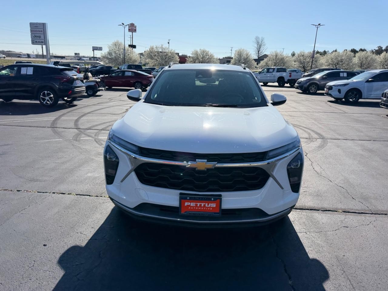 Chevrolet Trax Vehicle Full-screen Gallery Image 08