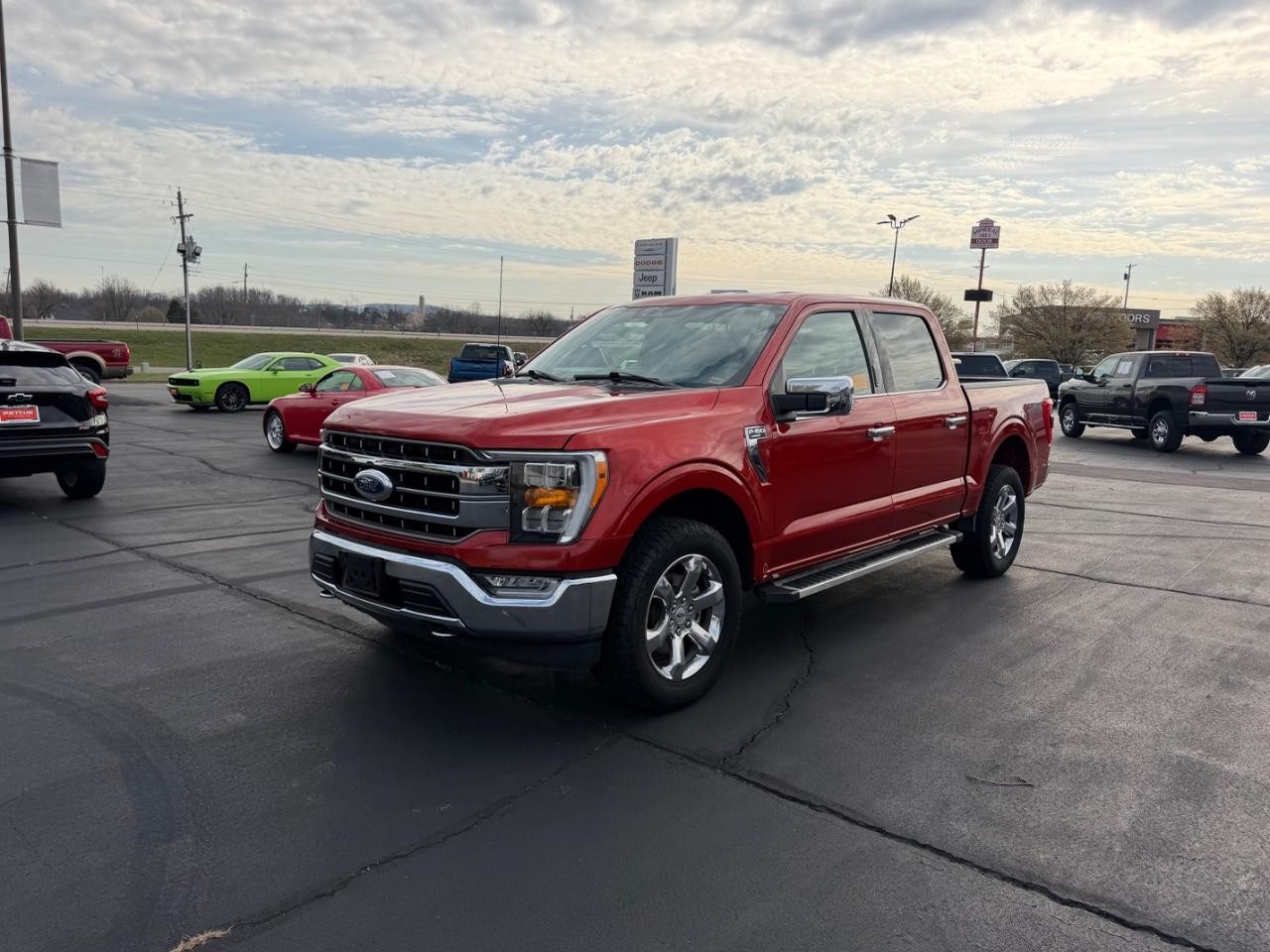 Ford F-150 Vehicle Full-screen Gallery Image 07