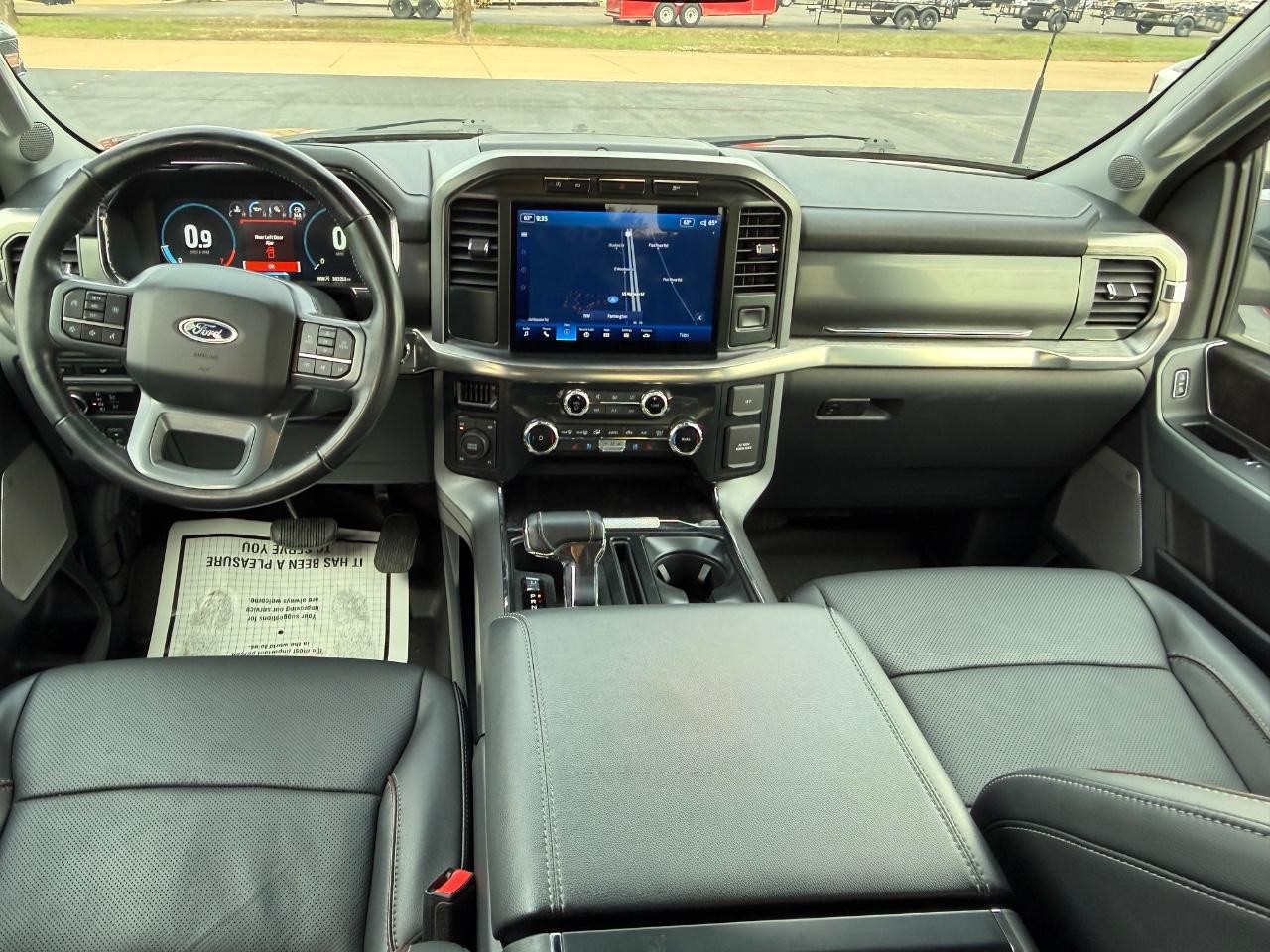 Ford F-150 Vehicle Full-screen Gallery Image 10