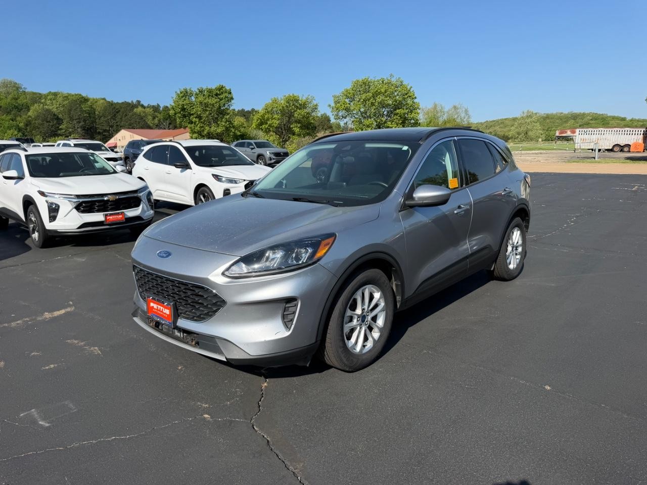 Ford Escape Hybrid Vehicle Full-screen Gallery Image 07