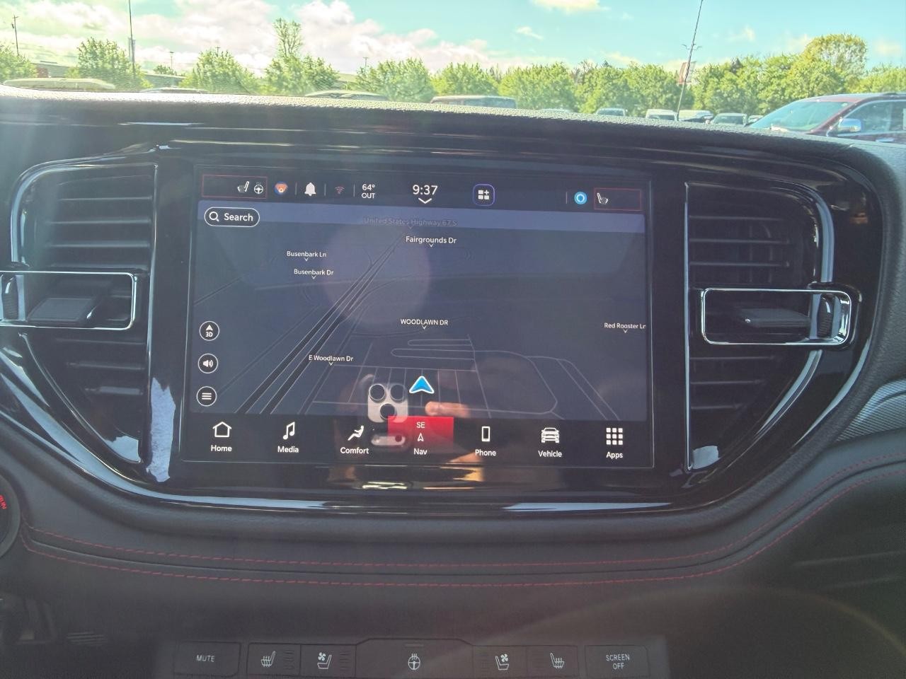 Dodge Durango Vehicle Full-screen Gallery Image 18