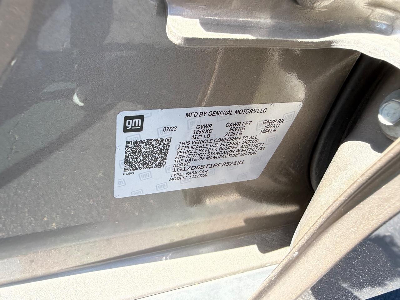 Chevrolet Malibu Vehicle Full-screen Gallery Image 23