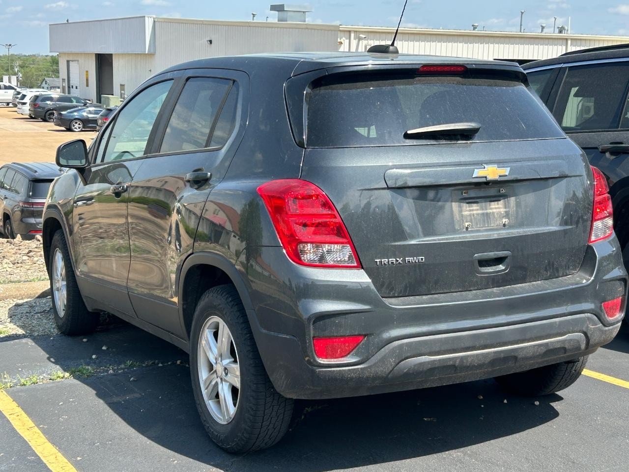 Chevrolet Trax Vehicle Full-screen Gallery Image 03