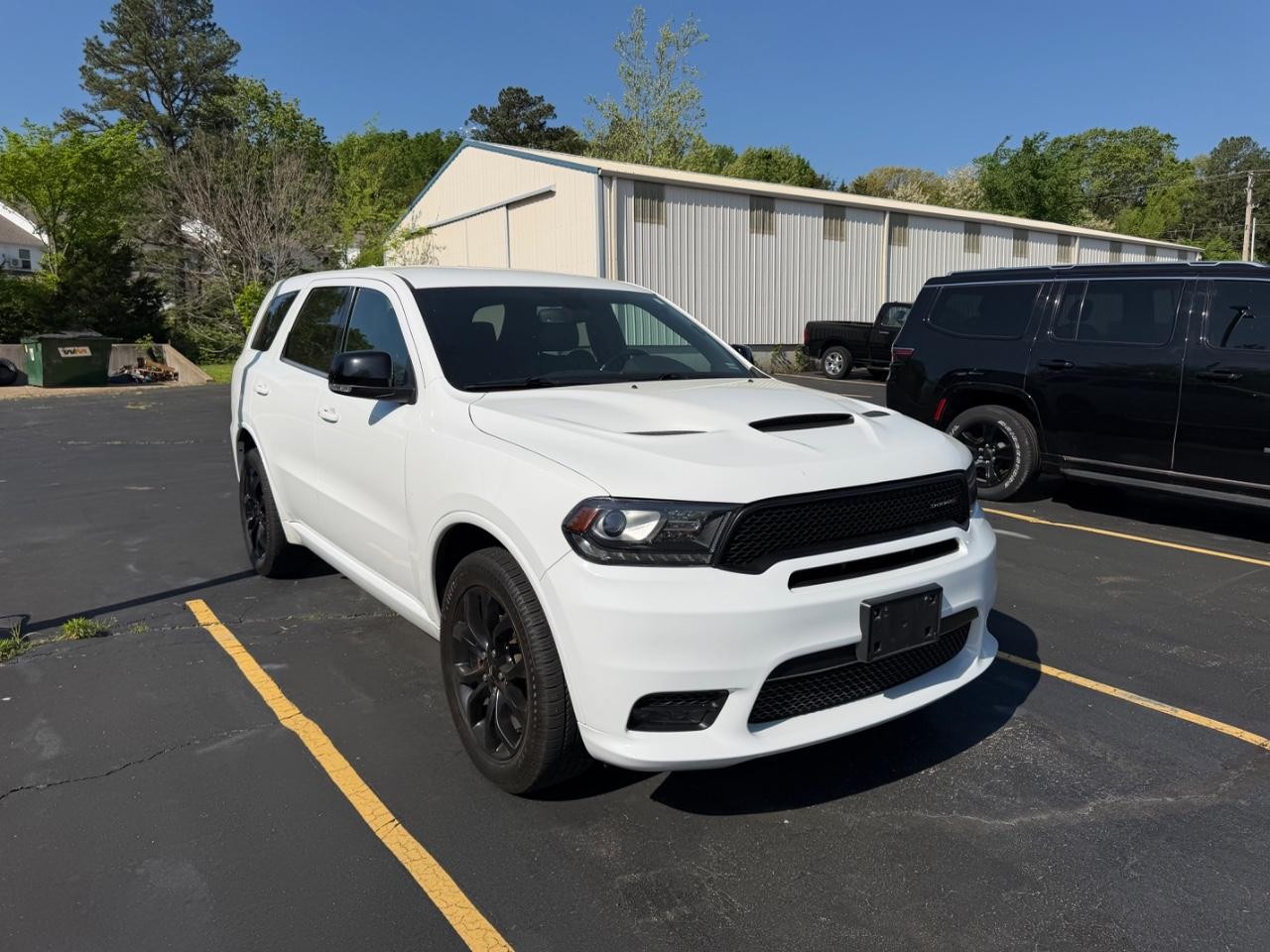 Dodge Durango Vehicle Full-screen Gallery Image 02