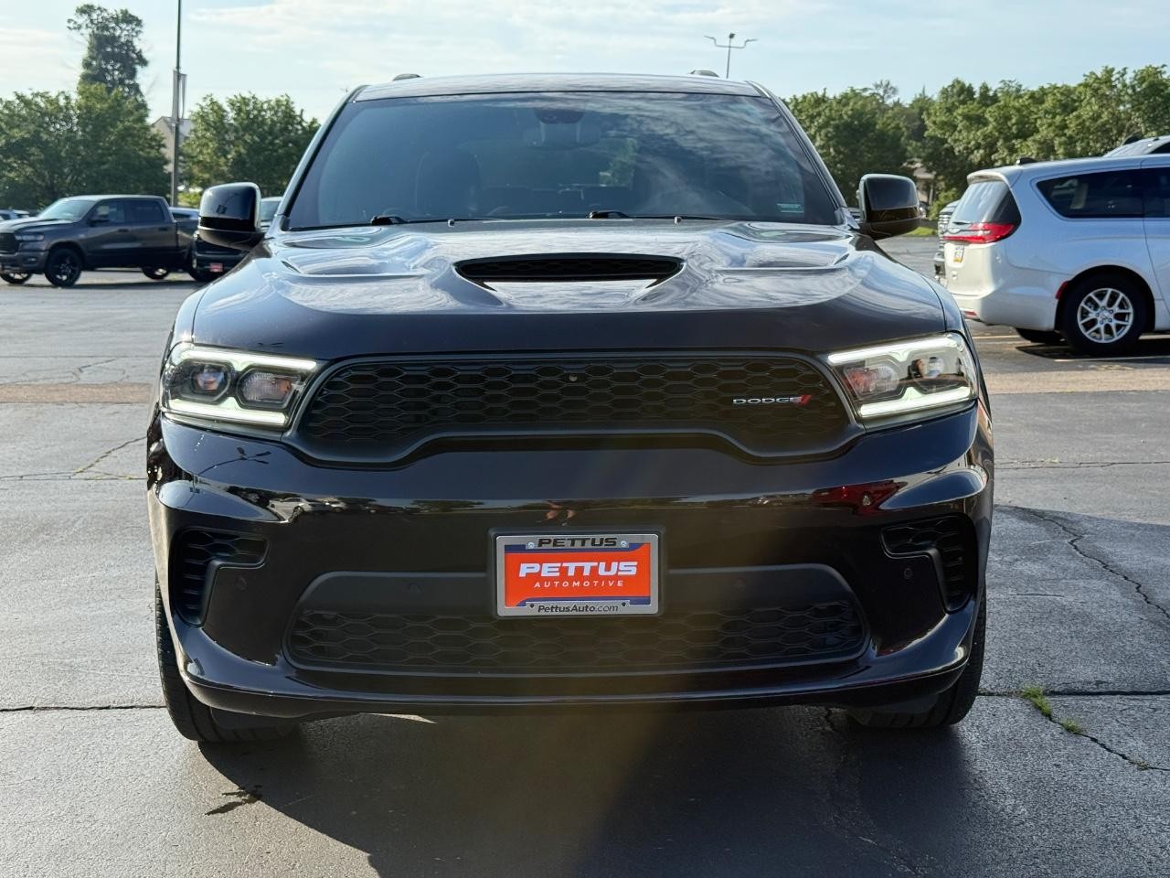 Dodge Durango Vehicle Full-screen Gallery Image 09