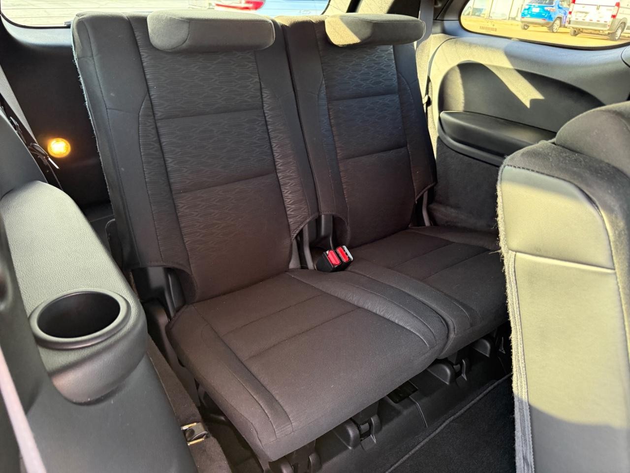Dodge Durango Vehicle Full-screen Gallery Image 10